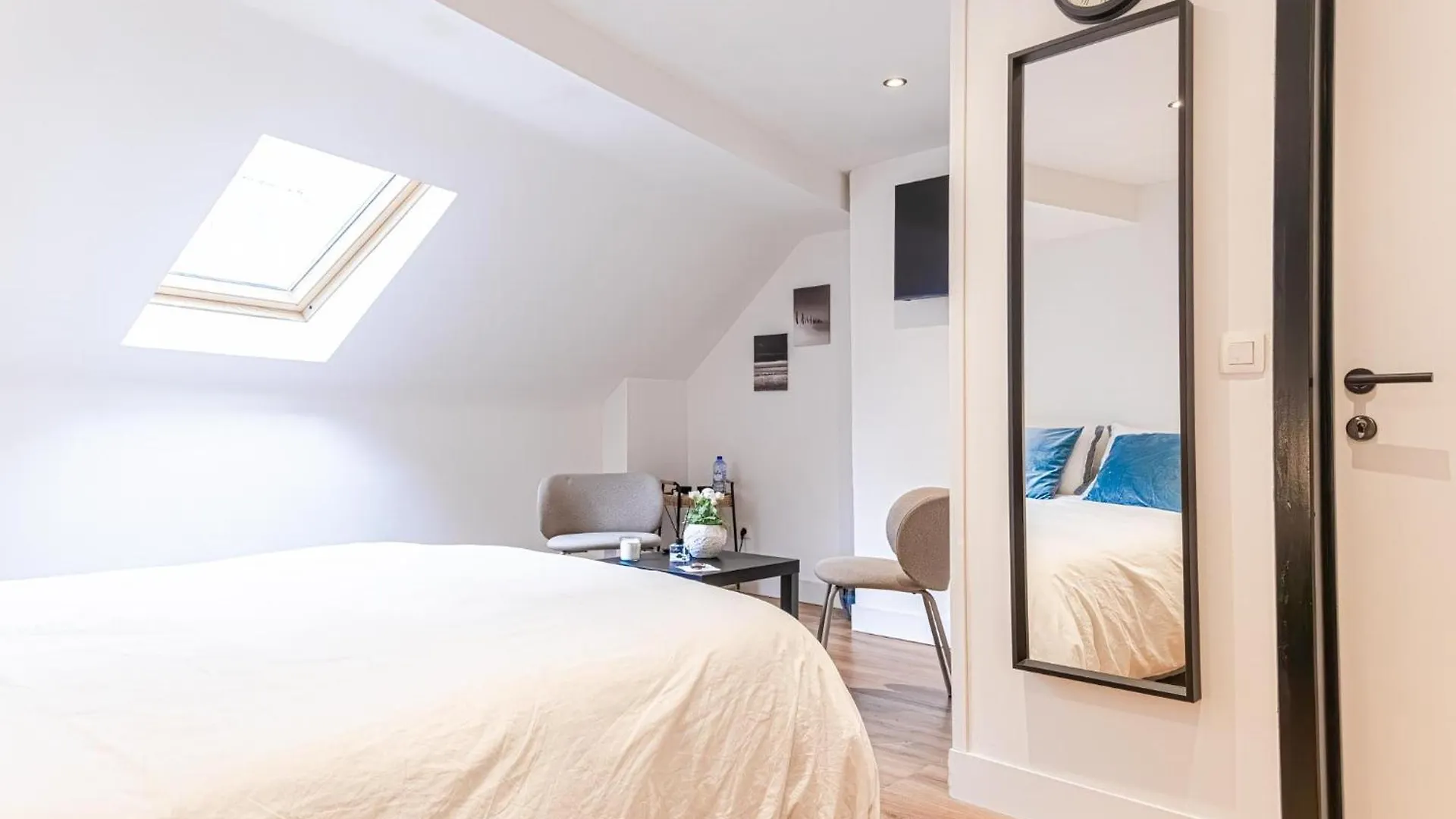 Lovely & Comfortable Studio Apartments At Heart Of Gent 0*,