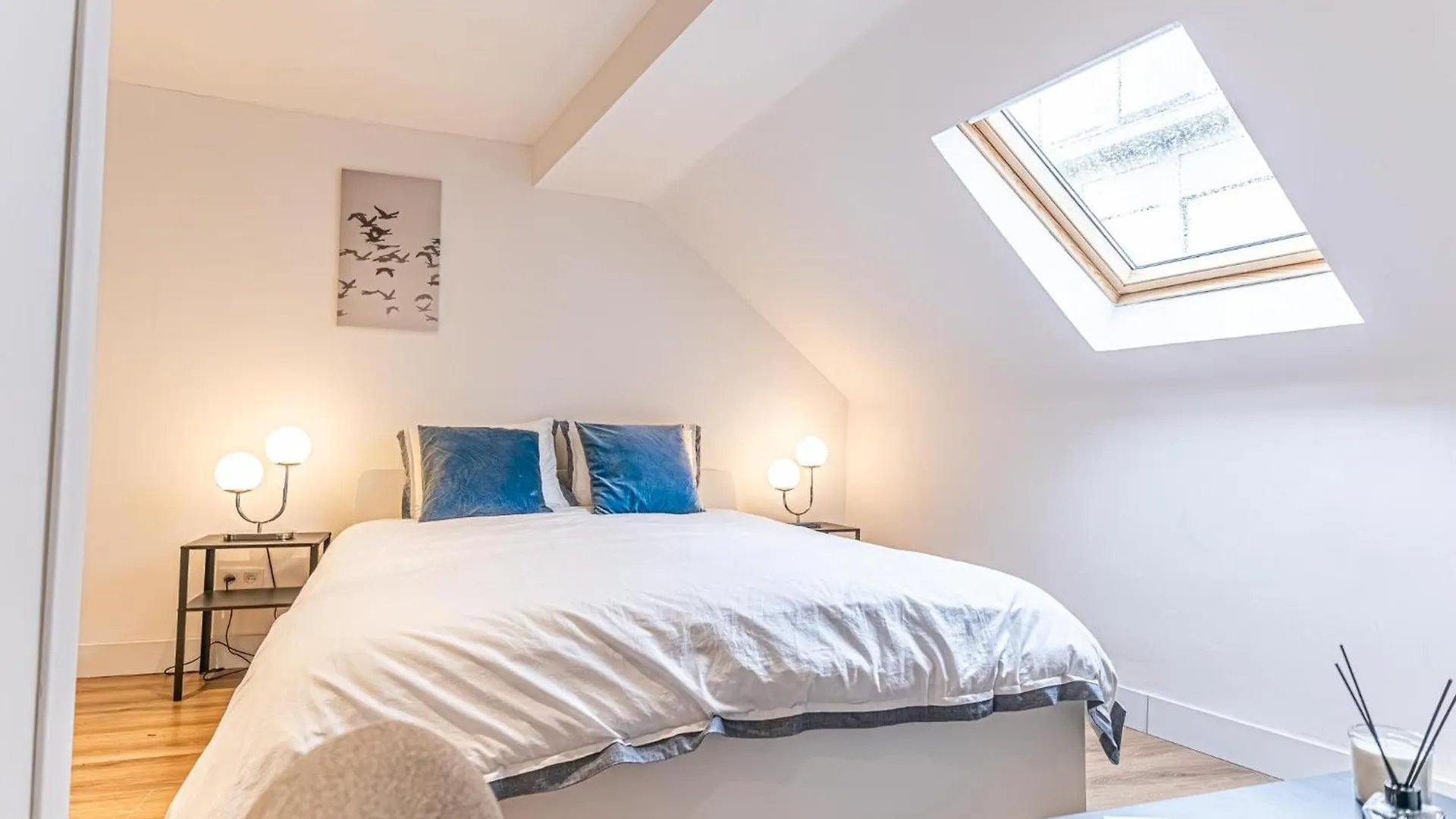 Lovely & Comfortable Studio Apartments At Heart Of Gent