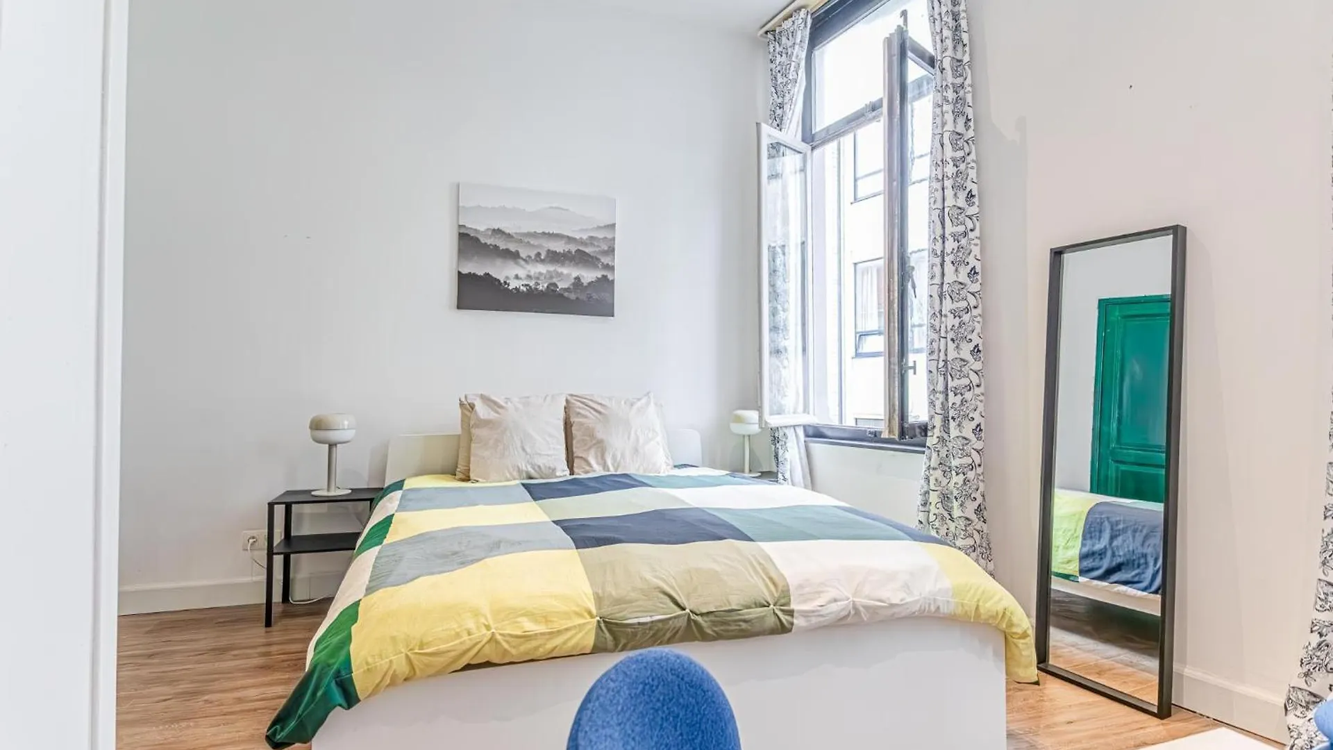Lovely & Comfortable Studio Apartments At Heart Of Gent