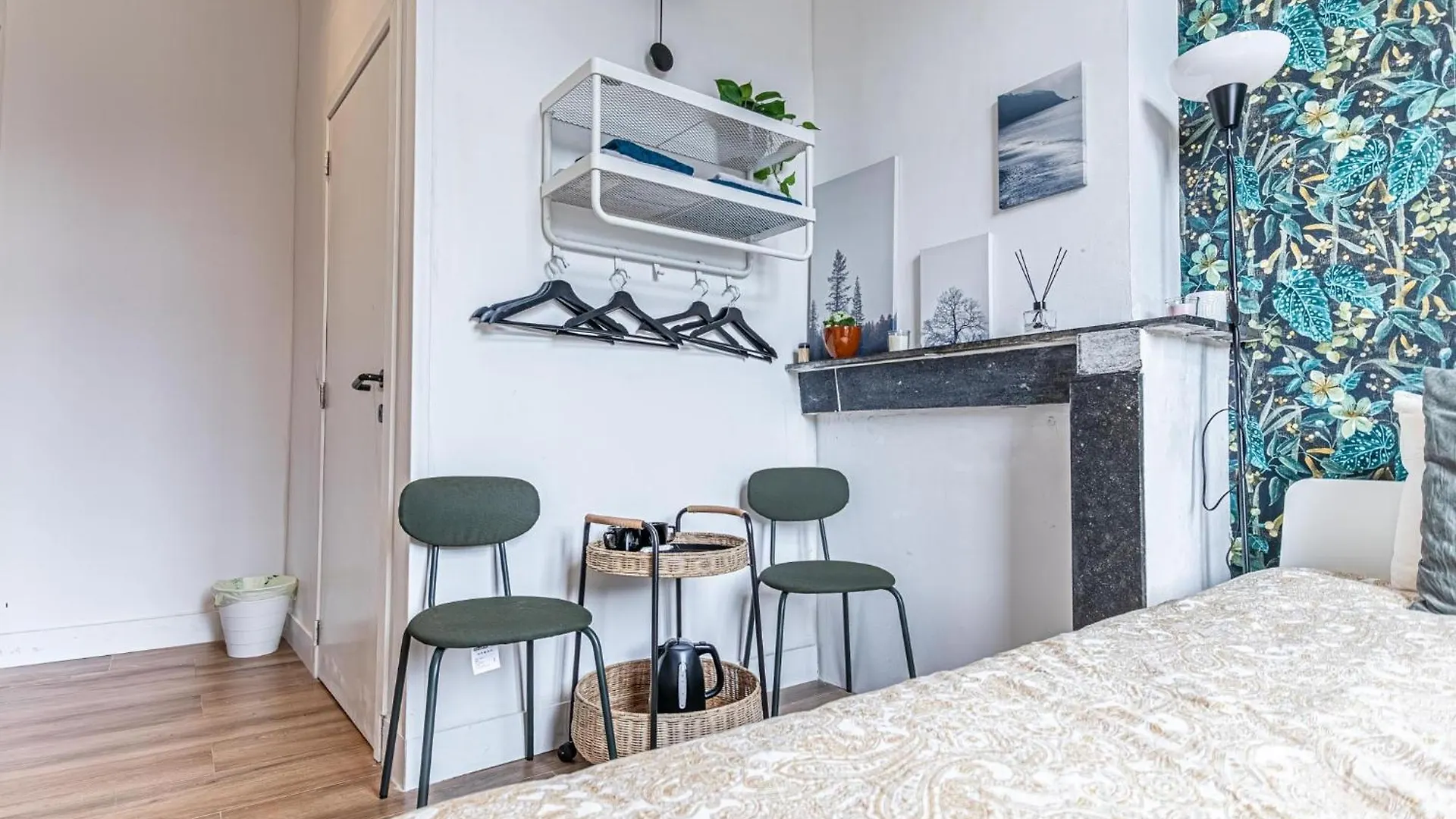 Lovely & Comfortable Studio Apartments At Heart Of Gent